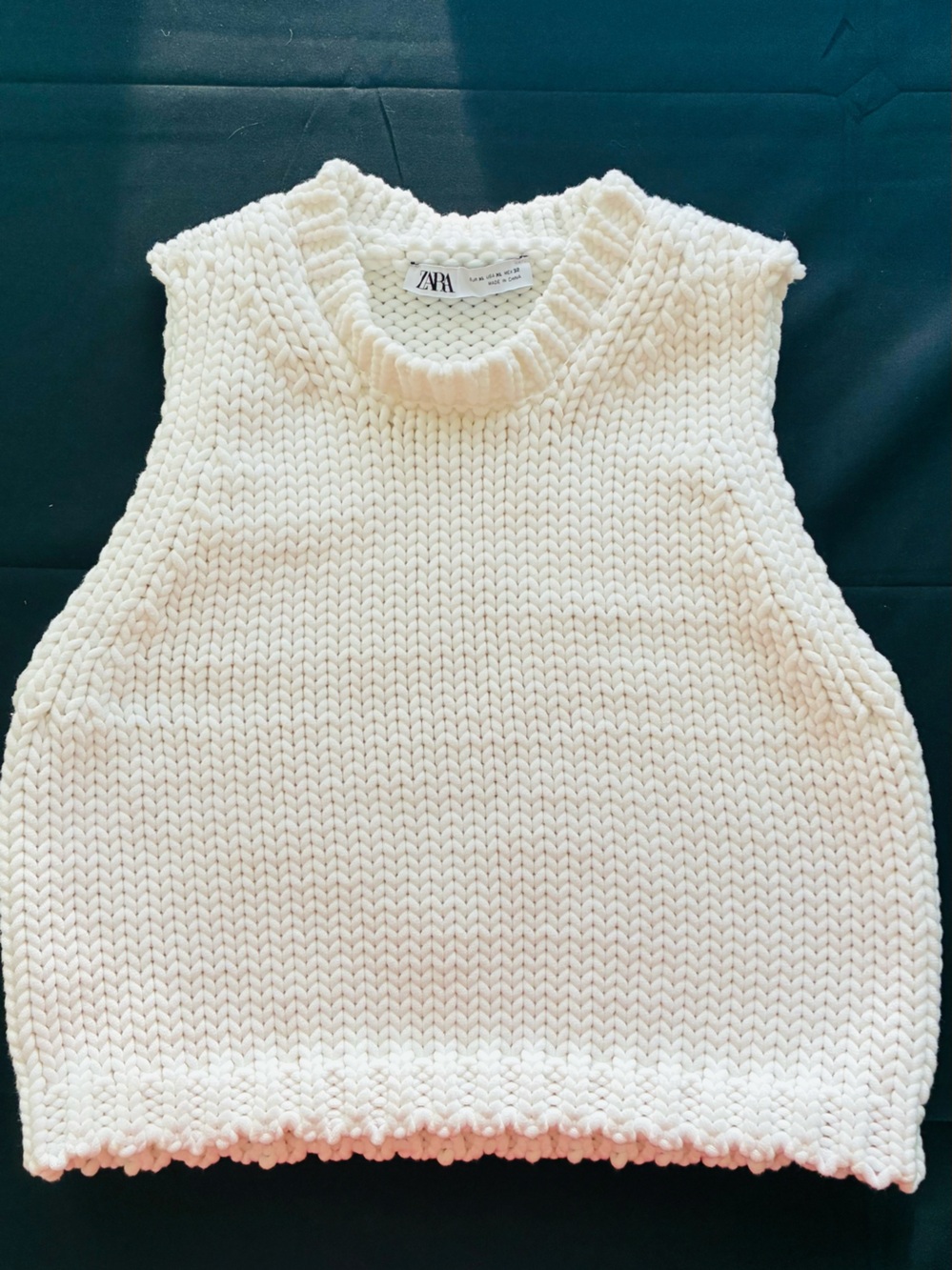 Zara Cream Chunky Knit Crewneck Sweater Vest
